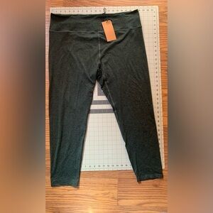 Girlfriend Collective Moss Compressive high rise legging 5XL Length 28.5” inseam